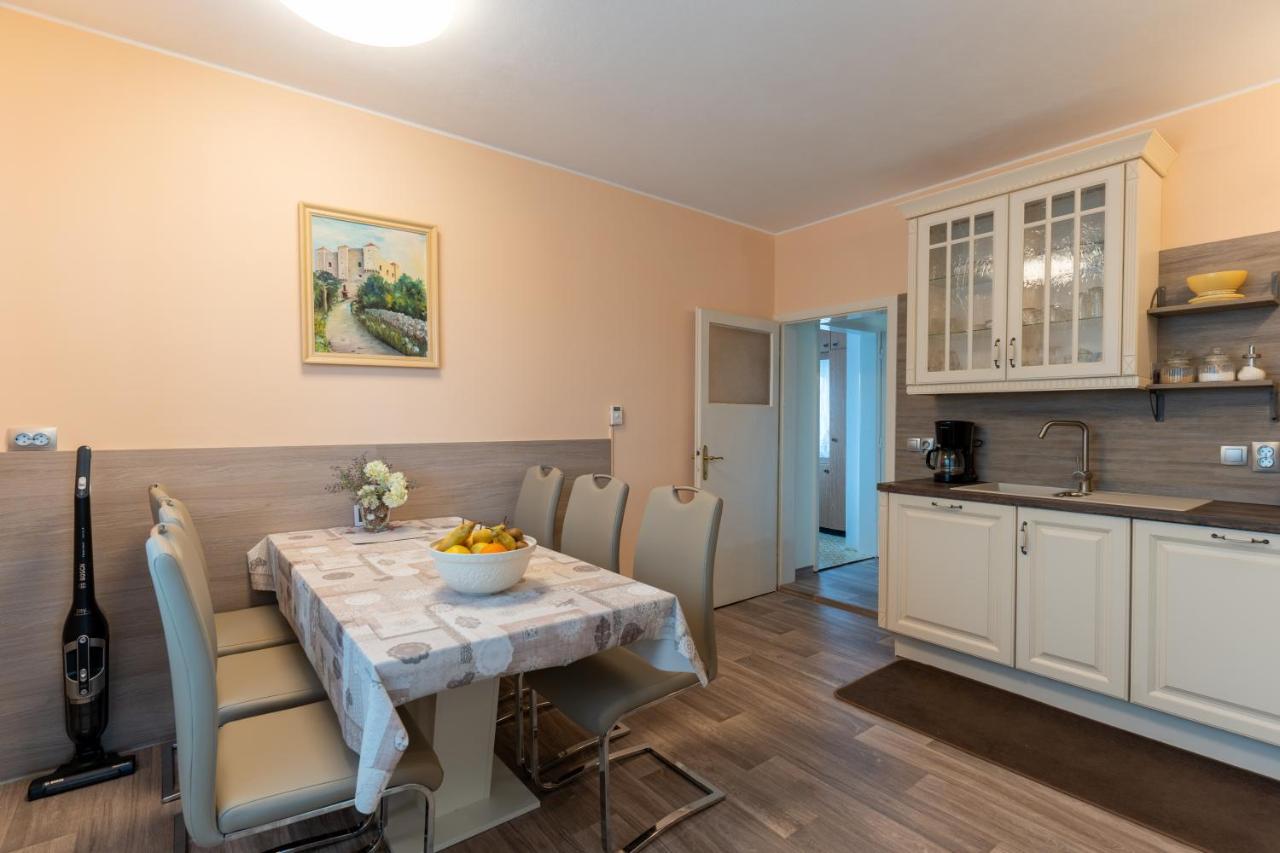 Cosy House - Home Base Marburgo Esterno foto
